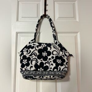 DKNY Leather Textured Purse Cream Gold Tone Chain Strap Shoulder Lined Top Zip